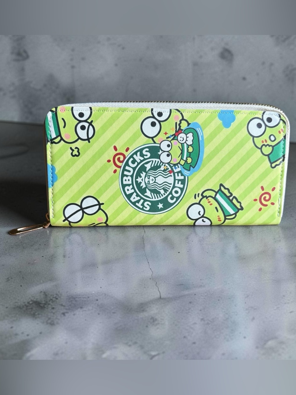 Starbucks Keroppi Zip Wallet
